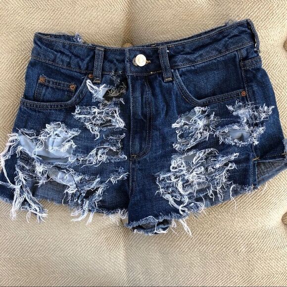 Topshop Petite Moto Destroyed Denim Shorts 25 - Picture 1 of 5